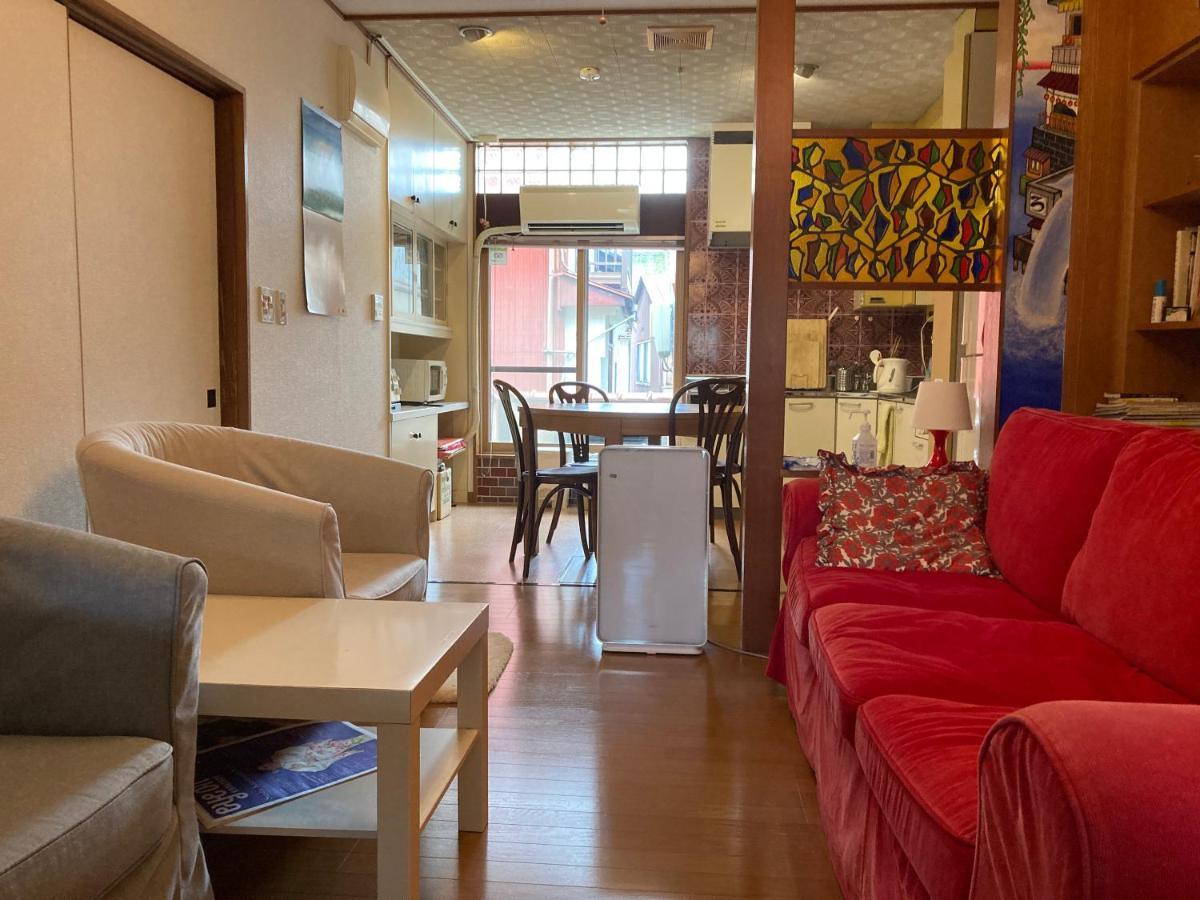 Guesthouse Namaste Kanazawa Buitenkant foto
